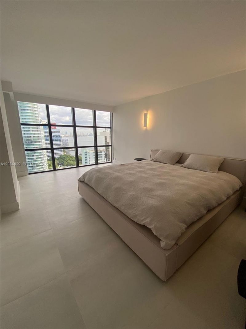 1901 Brickell Ave , Unit B2411, Miami, FL 33129 Photo