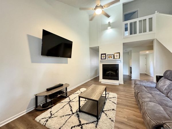 1732 Manor Oak Dr, Baton Rouge, LA 70810