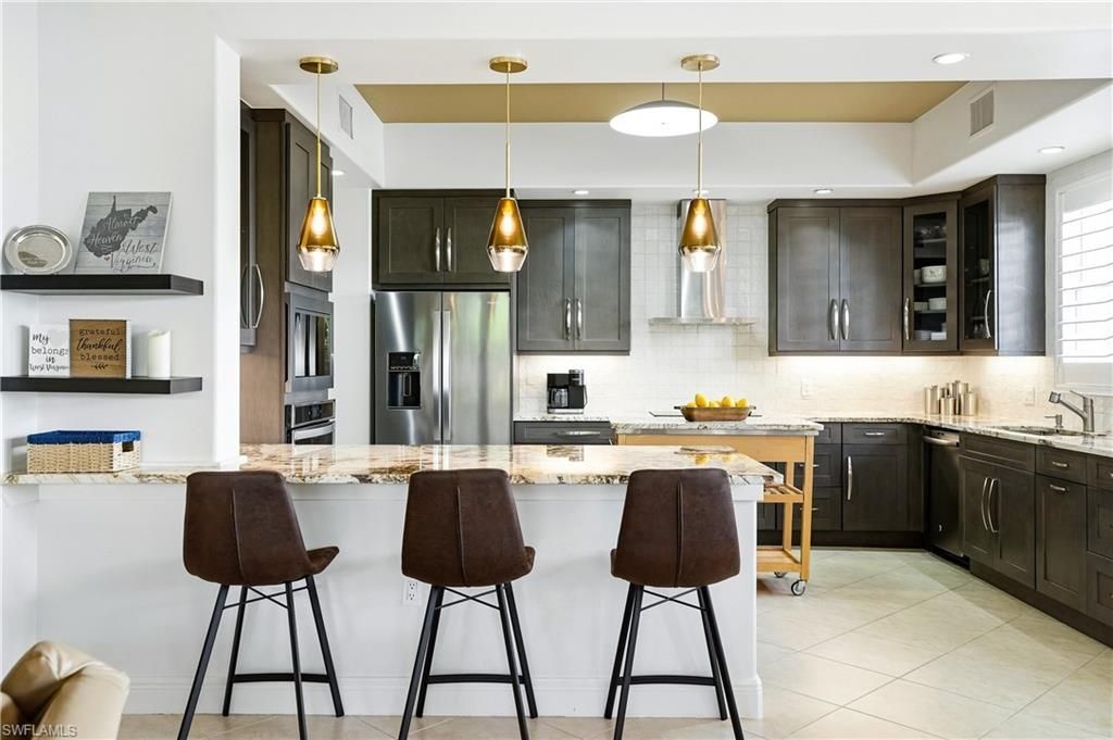 587 Avellino Isles Cir, Unit 101, Naples, FL 34119 Photo