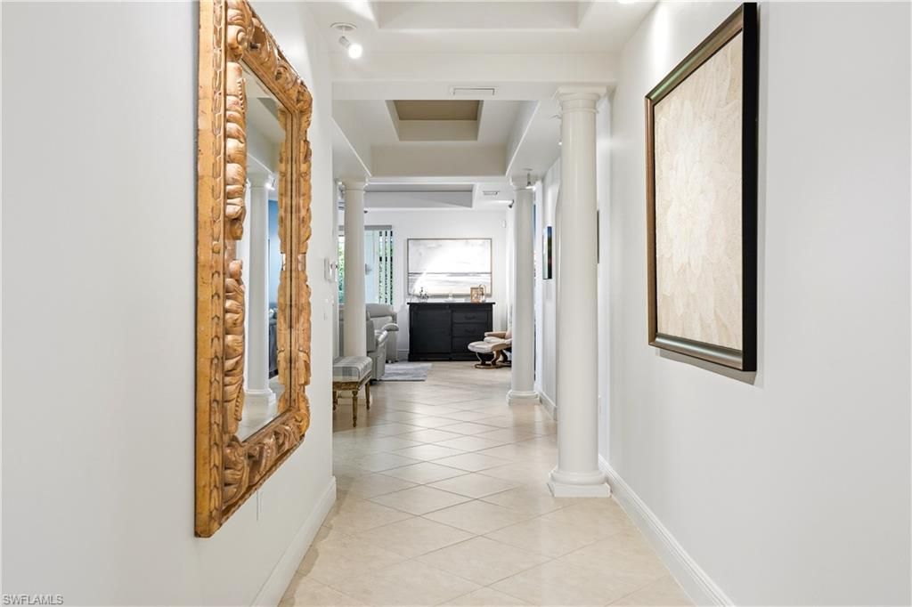 587 Avellino Isles Cir, Unit 101, Naples, FL 34119 Photo
