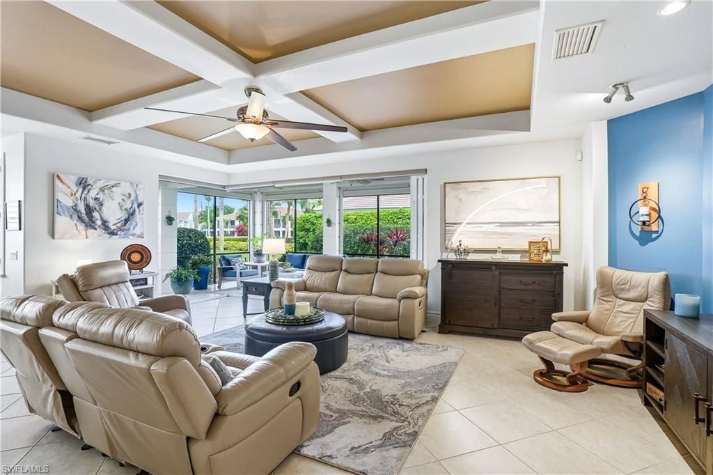 587 Avellino Isles Cir, Unit 101, Naples, FL 34119 Photo