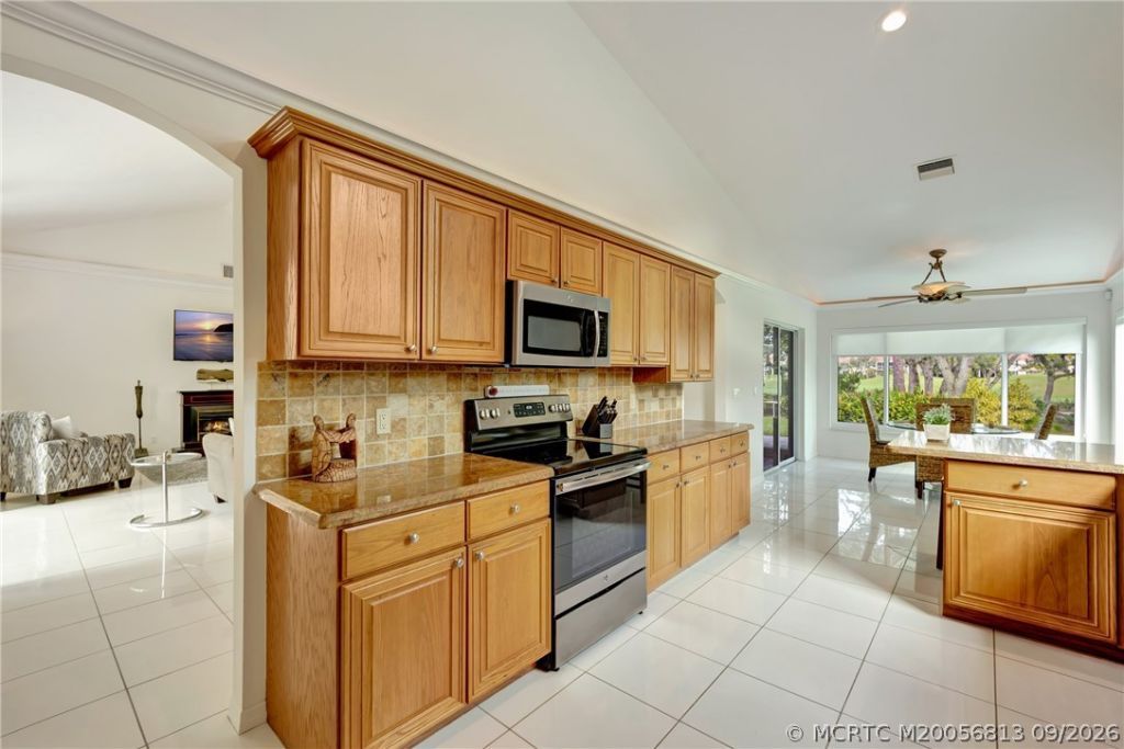 2018 NW Laurel Oak Lane, Palm City, FL 34990 Photo