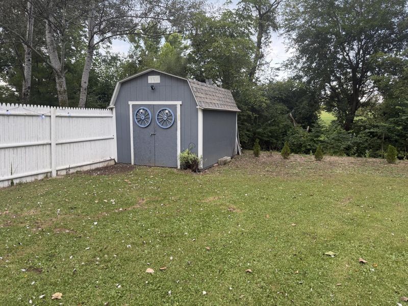 5642 Patterson Halpin Road, Sidney, OH 45365 Photo 17