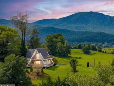 5451 S F T VALLEY ROAD, ETLAN, VA 22719