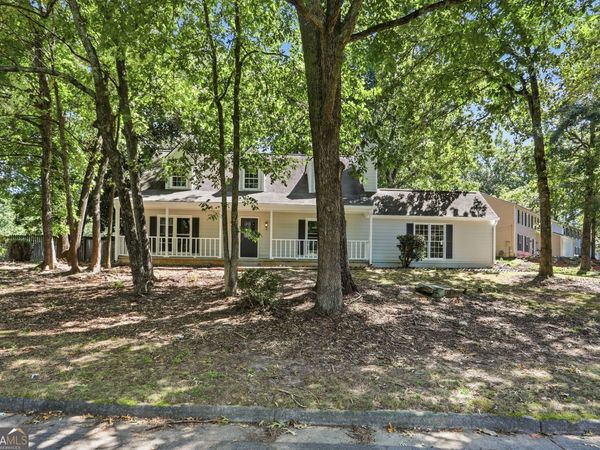 485 Barrington Loop, Roswell, GA 30076