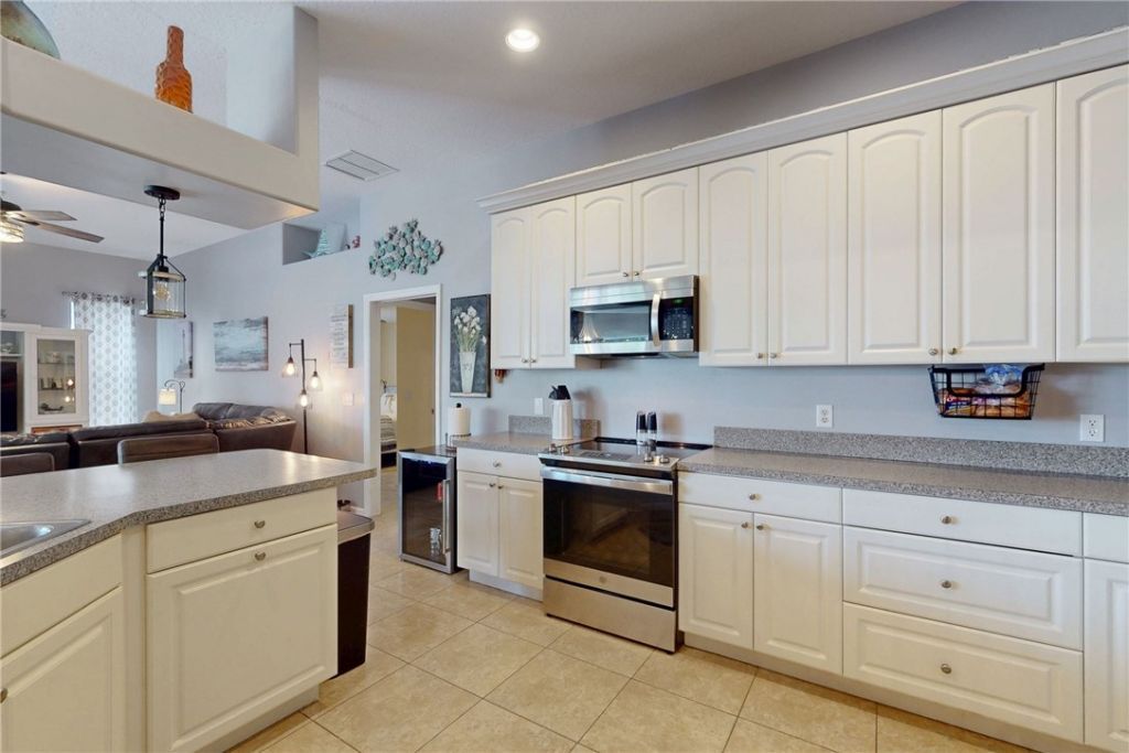 8416 103rd Court, Vero Beach, FL 32967 Photo
