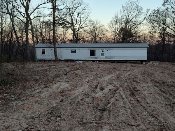 850 County Road 255 , Thayer, MO 65791