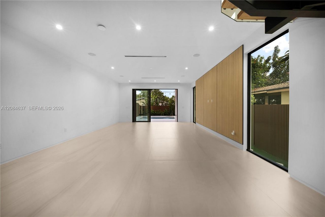 1328 NE 16th Ter, Fort Lauderdale, FL 33304 Photo