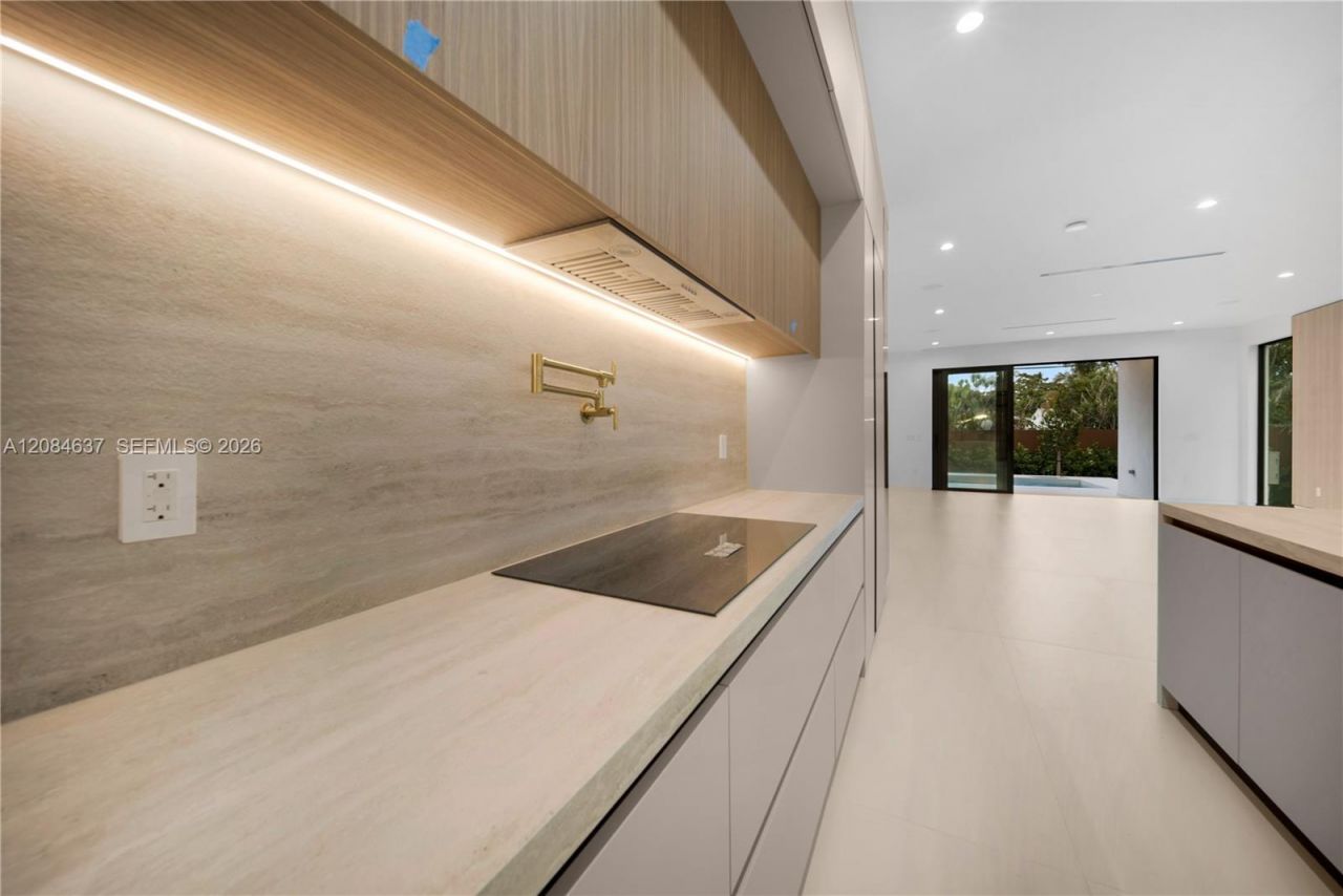 1328 NE 16th Ter, Fort Lauderdale, FL 33304 Photo