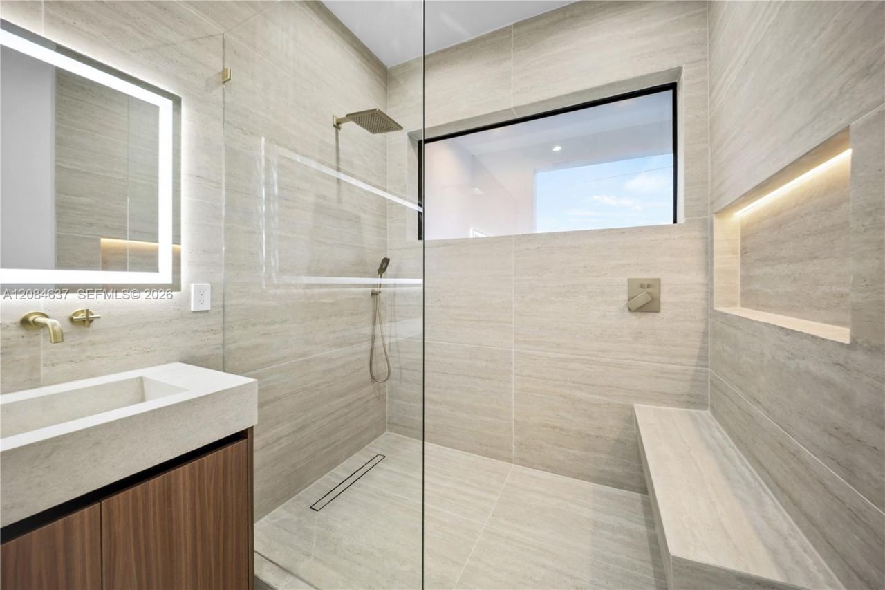 1328 NE 16th Ter, Fort Lauderdale, FL 33304 Photo