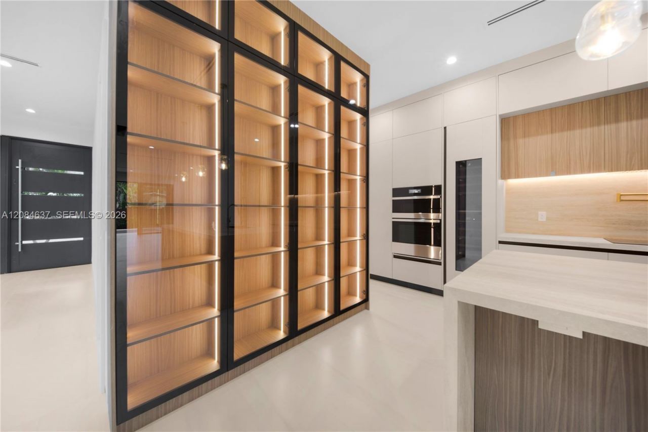 1328 NE 16th Ter, Fort Lauderdale, FL 33304 Photo