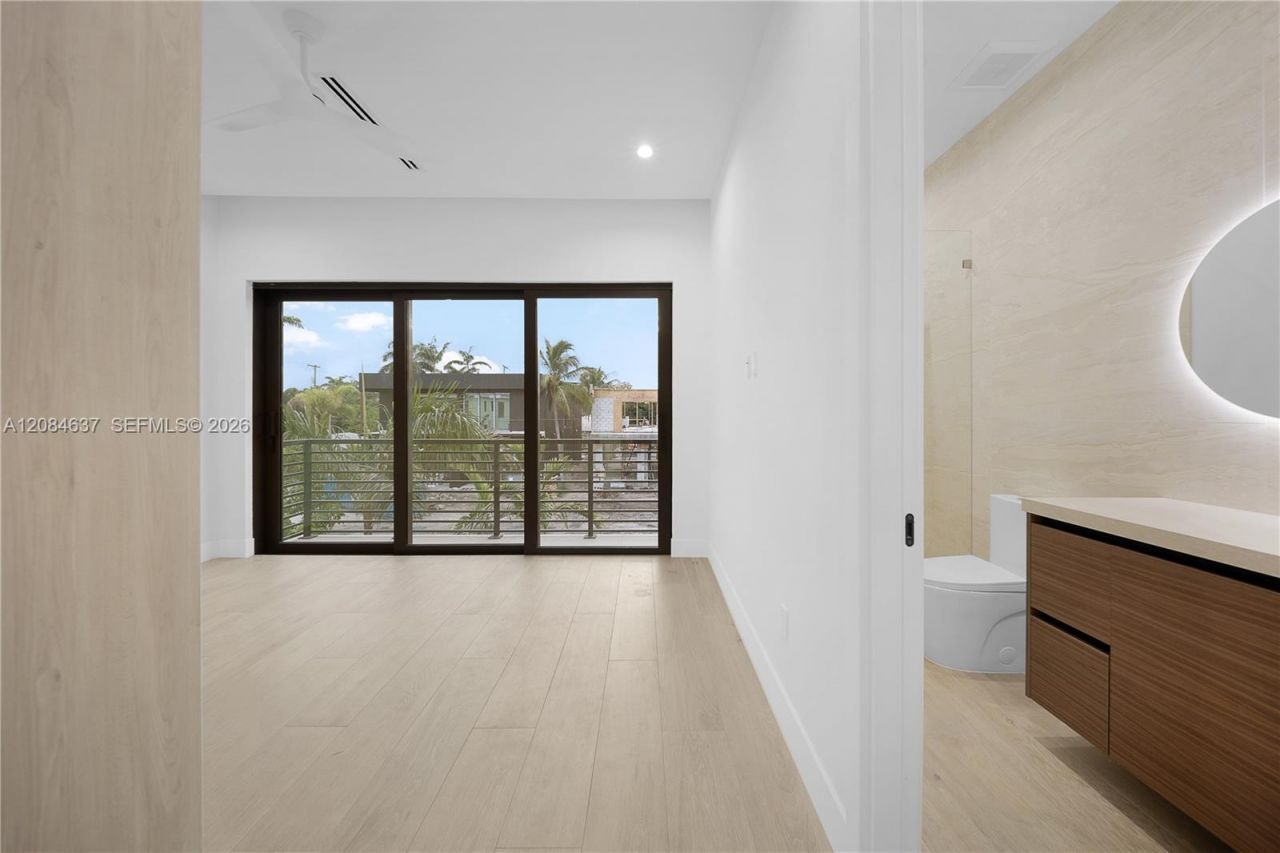 1328 NE 16th Ter, Fort Lauderdale, FL 33304 Photo