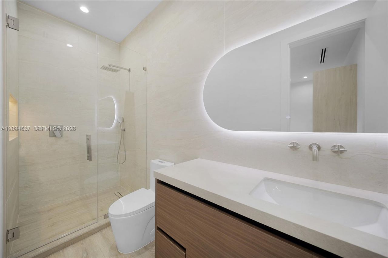 1328 NE 16th Ter, Fort Lauderdale, FL 33304 Photo