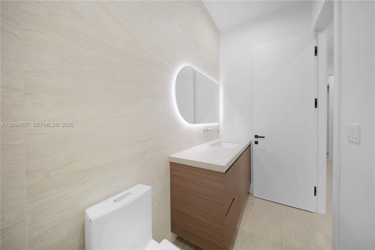 1328 NE 16th Ter, Fort Lauderdale, FL 33304 Photo