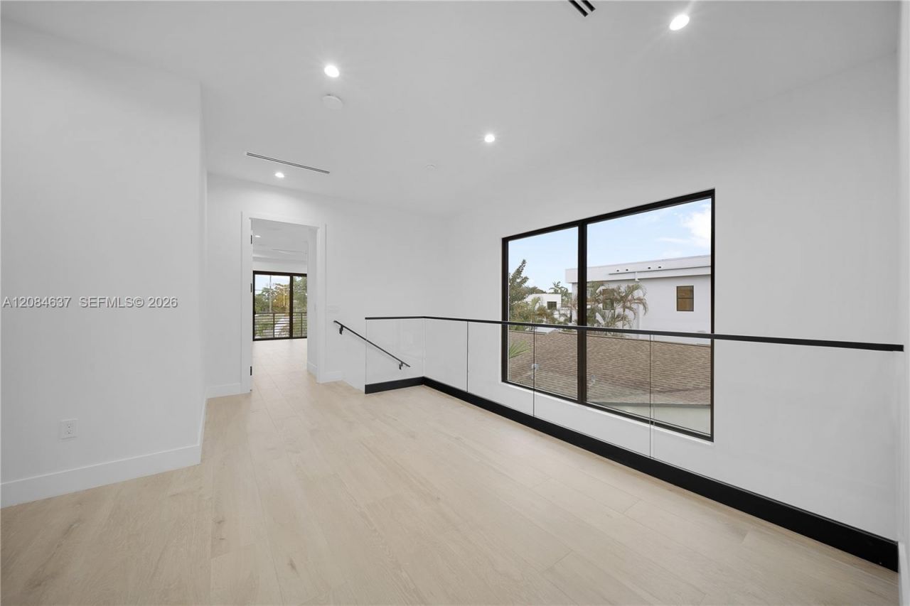 1328 NE 16th Ter, Fort Lauderdale, FL 33304 Photo