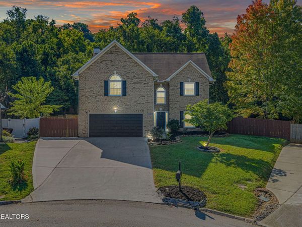 8101 Tamarack Rd , Knoxville, TN 37919