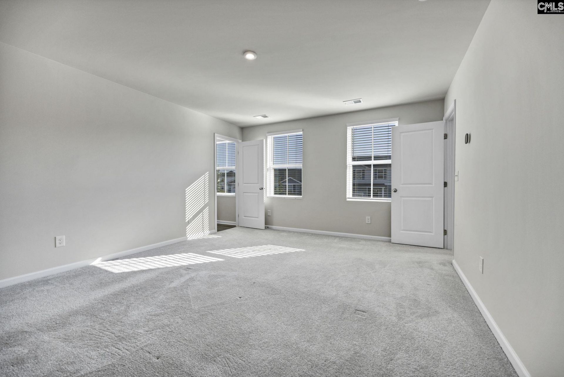407 Trade Wind Lane Photo 17