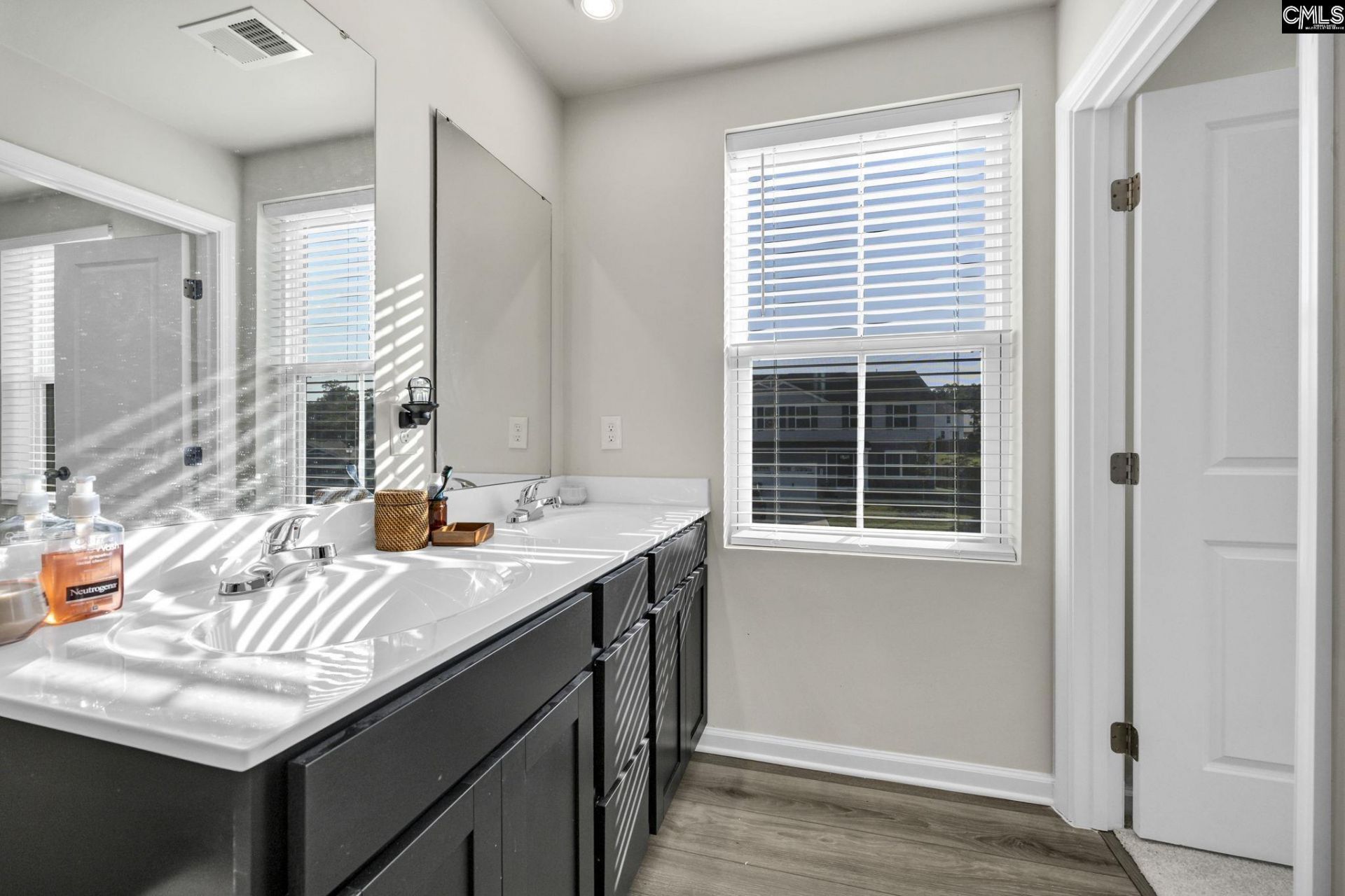 407 Trade Wind Lane Photo 21