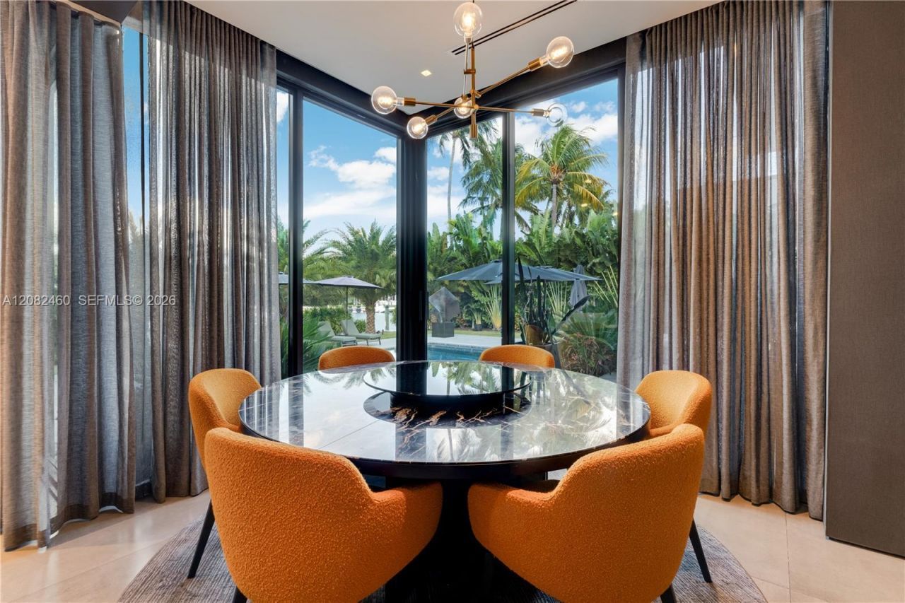 131 Cape Florida Dr, Key Biscayne, FL 33149 Photo