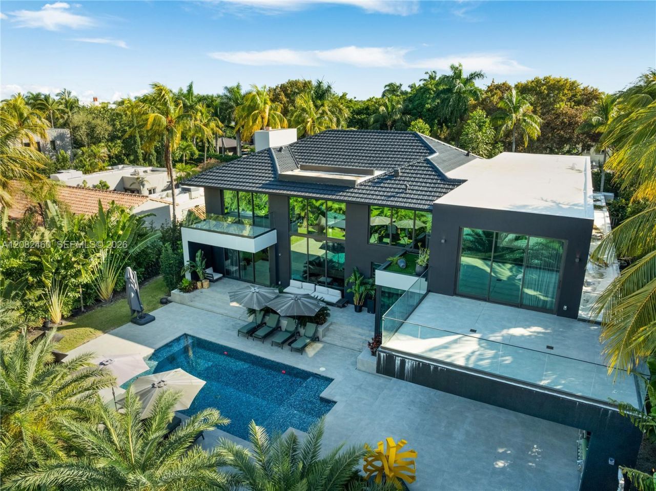 131 Cape Florida Dr, Key Biscayne, FL 33149 Photo