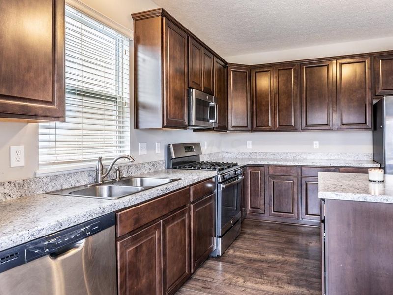 6146 Dajana Drive, Westerville, OH 43081 Photo 5