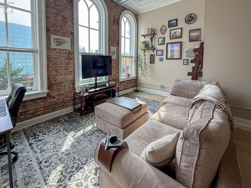 140 S Washington Street, Unit 1/2 B, Tiffin, OH 44883 Photo 6