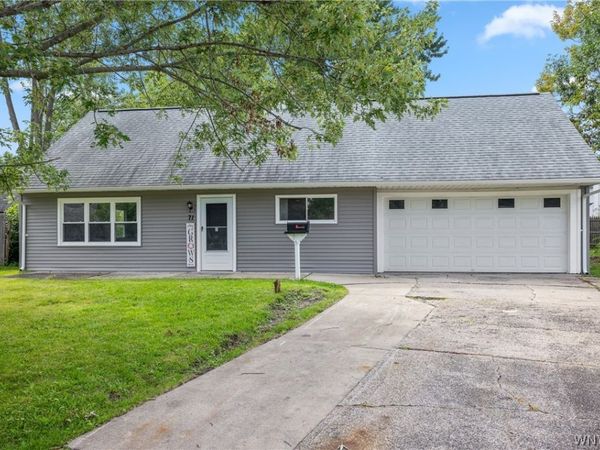 71 Schutt Court , Grand Island, NY 14072