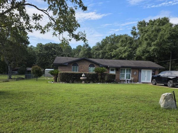 3080 Oak Street, Crestview, FL 32539