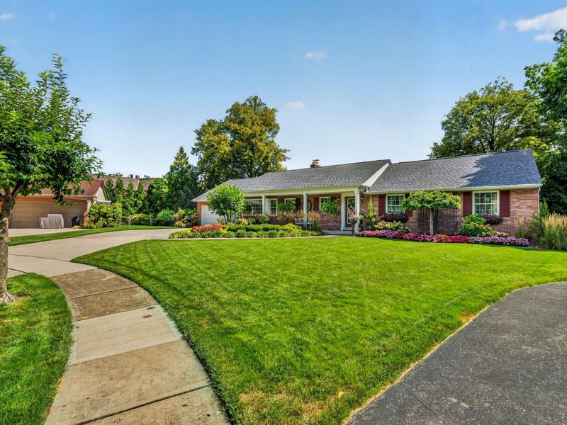 3430 Stonehenge Court, Upper Arlington, OH 43221 Photo 3
