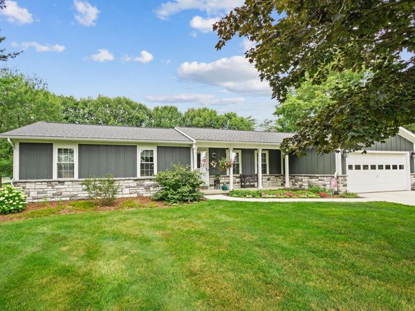 638 Glenn Road , Delaware, OH 43015