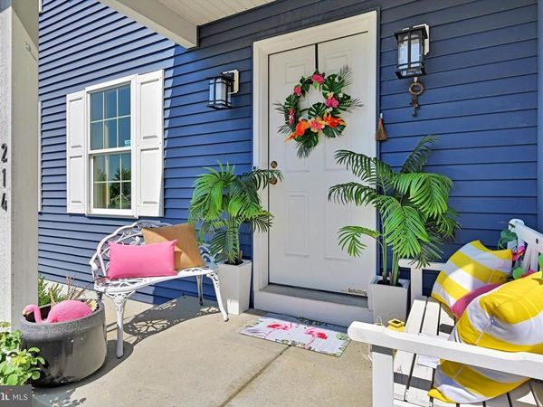 214 LOGHES DRIVE, MANHEIM, PA 17545