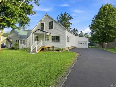 320 Girard Avenue , East Aurora, NY 14052