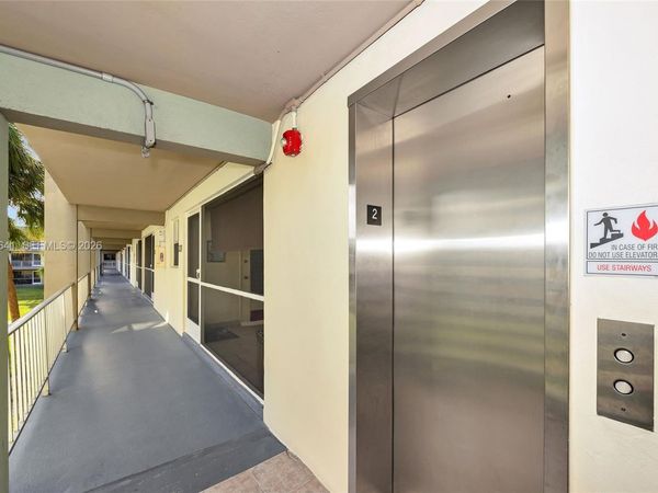 250 Layne Blvd , Unit 205, Hallandale Beach, FL 33009