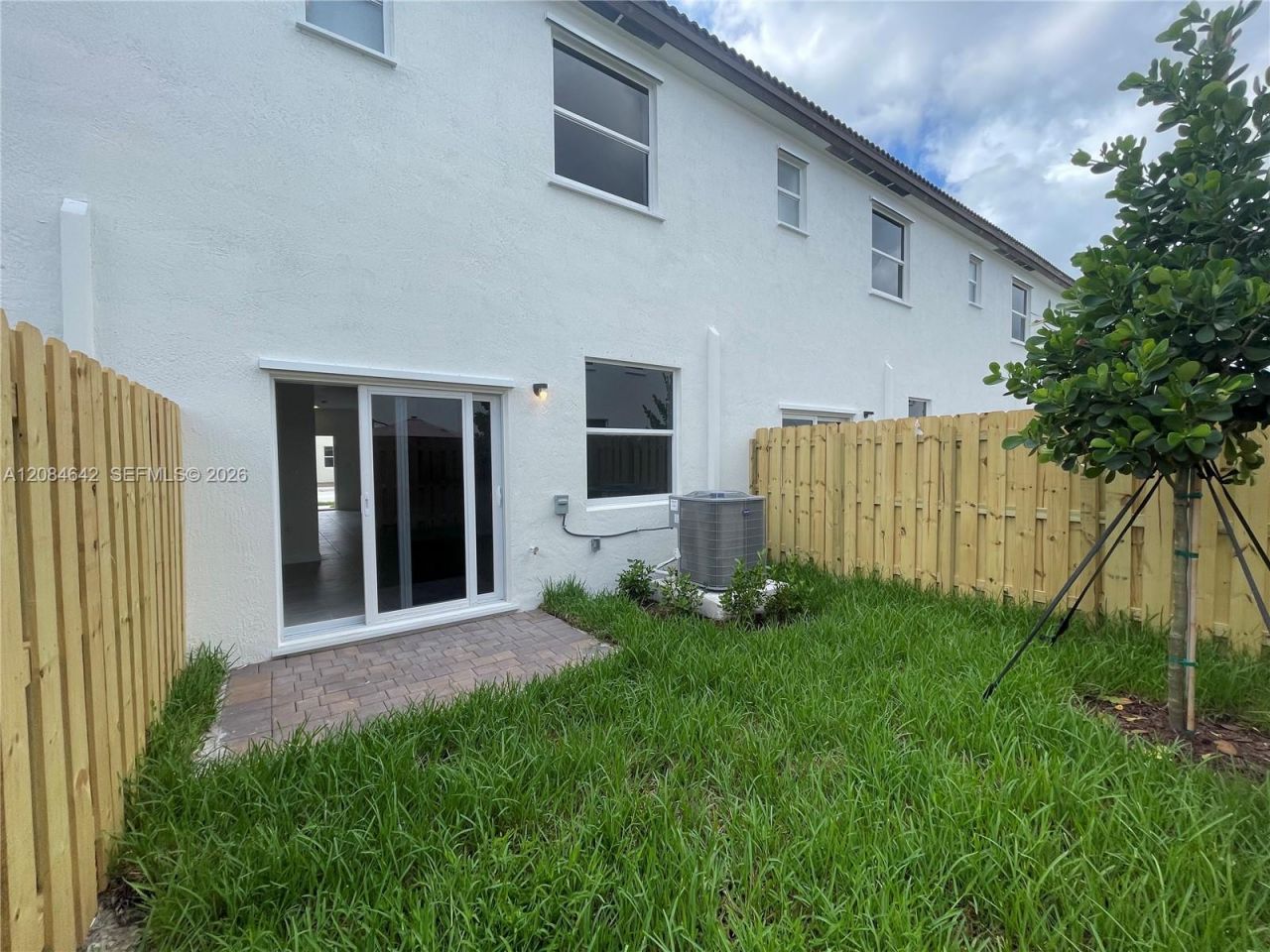 2568 SE 25th Rd, Unit 2568, Homestead, FL 33035 Photo