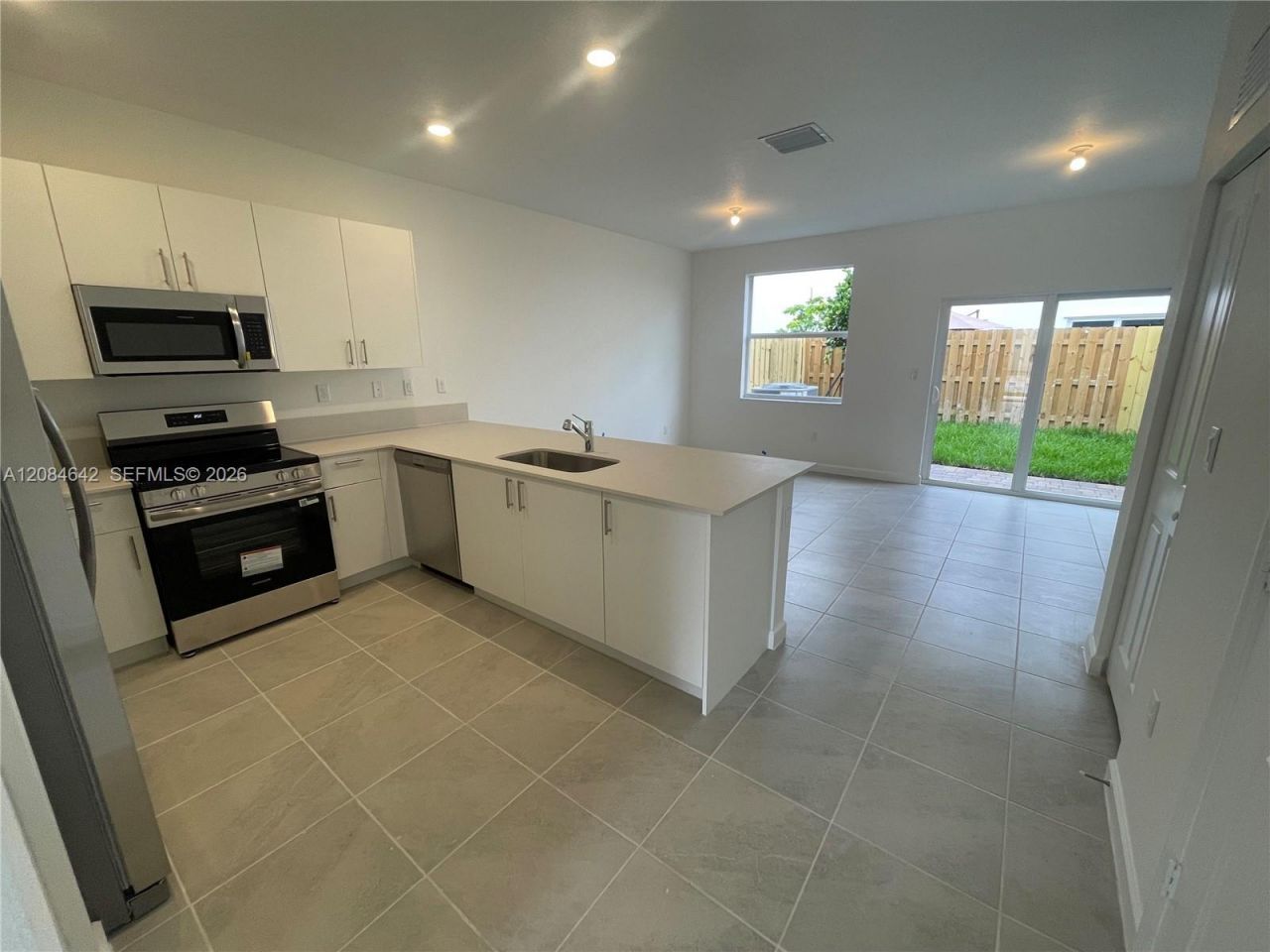 2568 SE 25th Rd, Unit 2568, Homestead, FL 33035 Photo