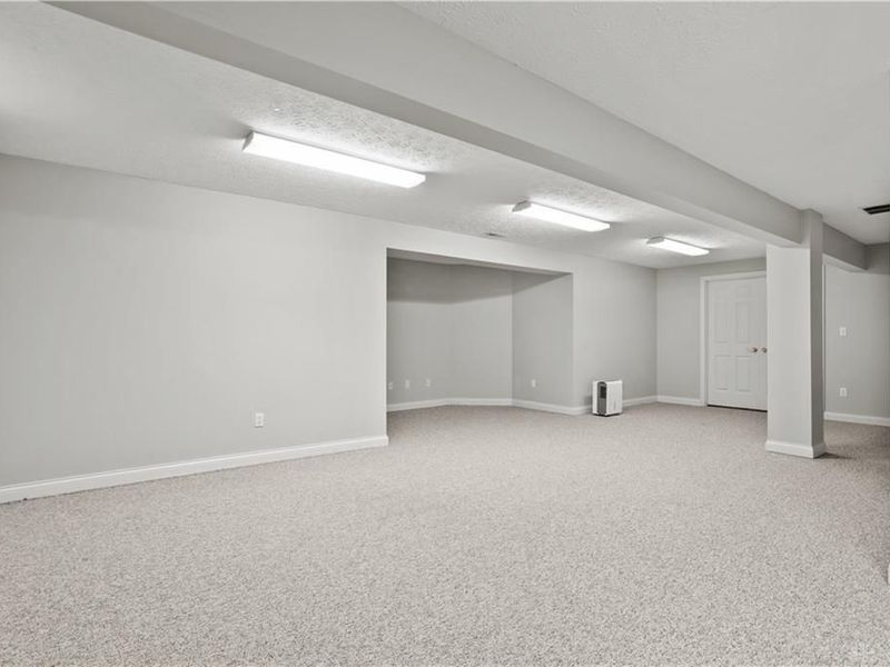 2365 Worthington Drive, Troy, OH 45373 Photo 41