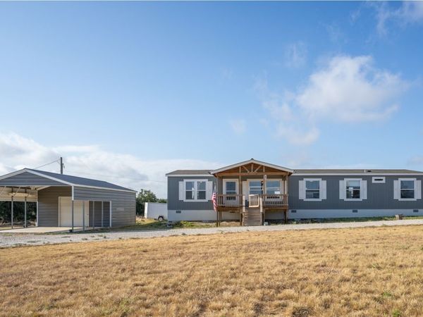154 SCOTT BRANCH RD, Harper, TX 78631