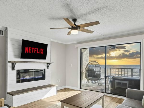 5801 Thomas Drive, Unit 313, Panama City Beach, FL 32408