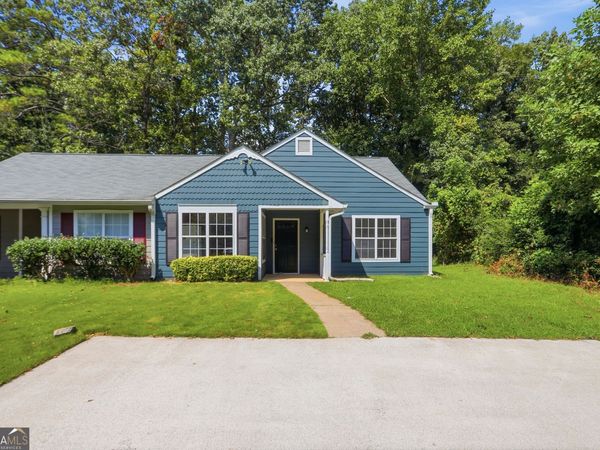 5137 Hill Farm Drive NE, Woodstock, GA 30188