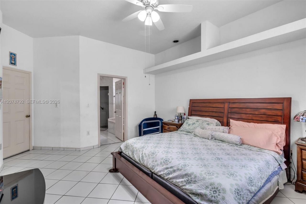 9053 NW 146th Ter , Miami Lakes, FL 33018 Photo