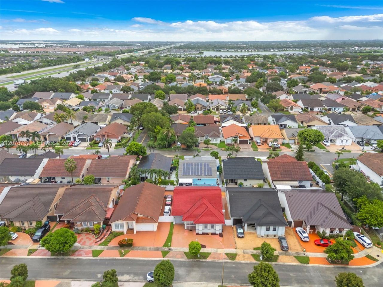 9053 NW 146th Ter, Miami Lakes, FL 33018 Photo