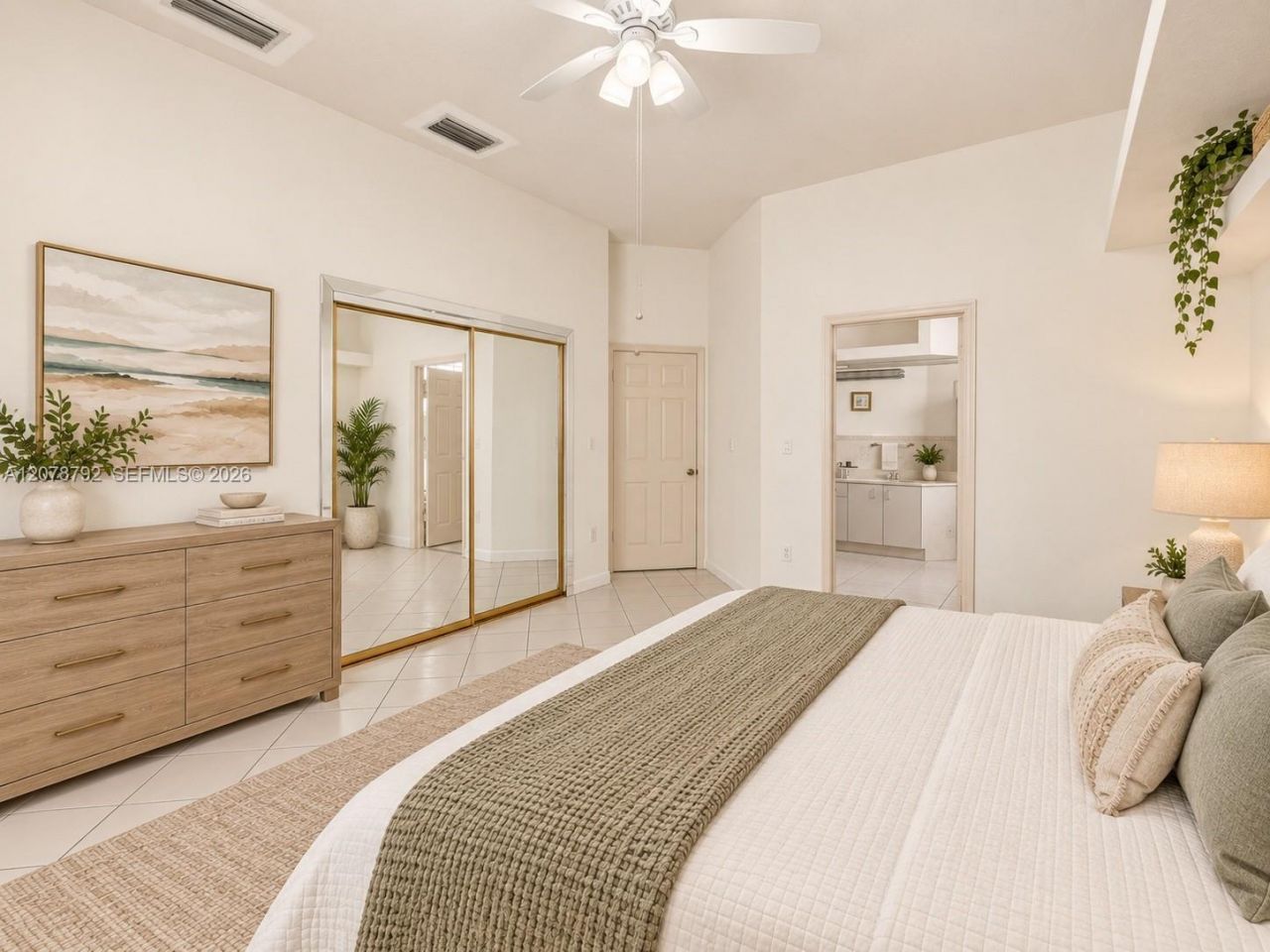 9053 NW 146th Ter, Miami Lakes, FL 33018 Photo