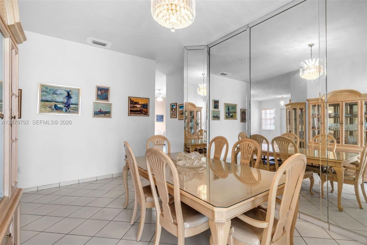 9053 NW 146th Ter , Miami Lakes, FL 33018 Photo