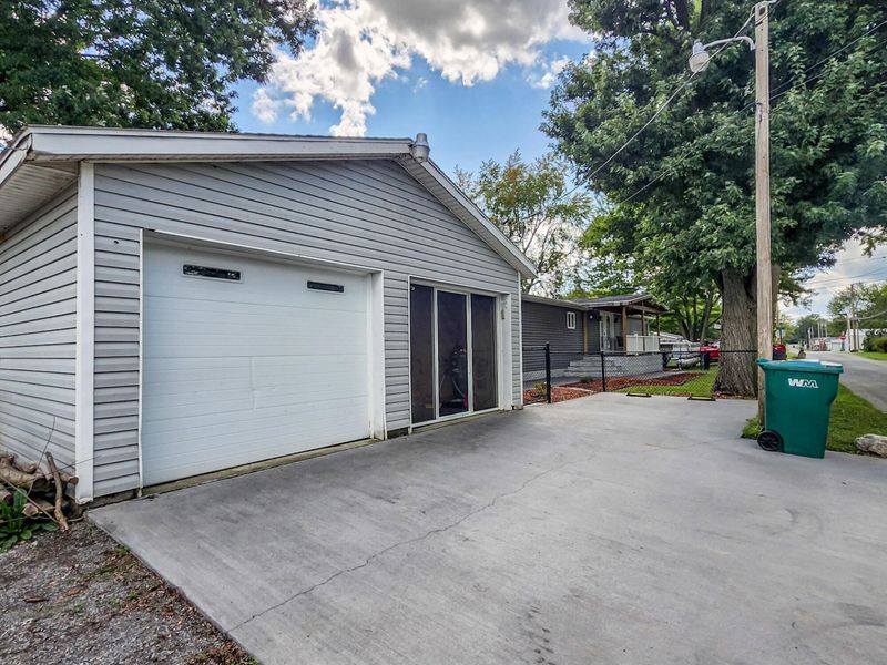 11421 Blackhawk Path, Lakeview, OH 43331 Photo 4