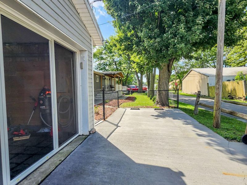 11421 Blackhawk Path, Lakeview, OH 43331 Photo 5