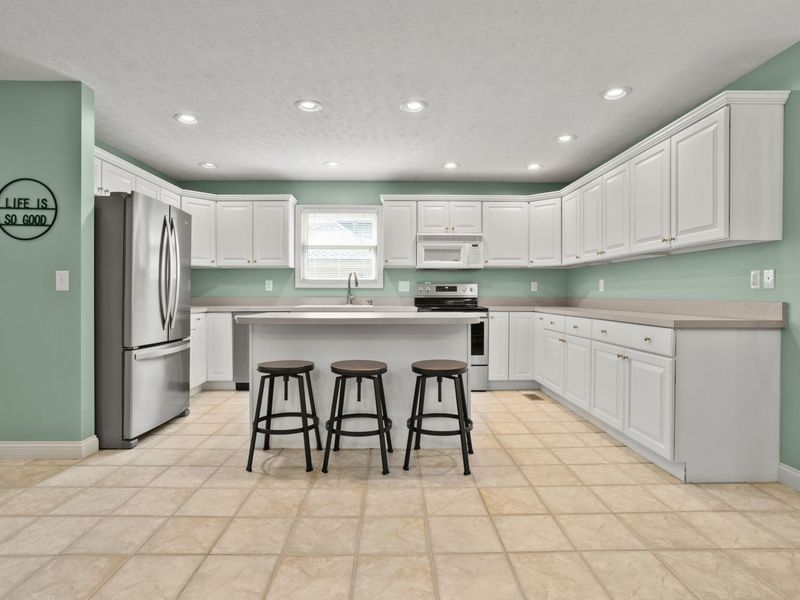2365 Worthington Drive, Troy, OH 45373 Photo 17