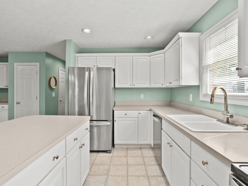 2365 Worthington Drive, Troy, OH 45373 Photo 20