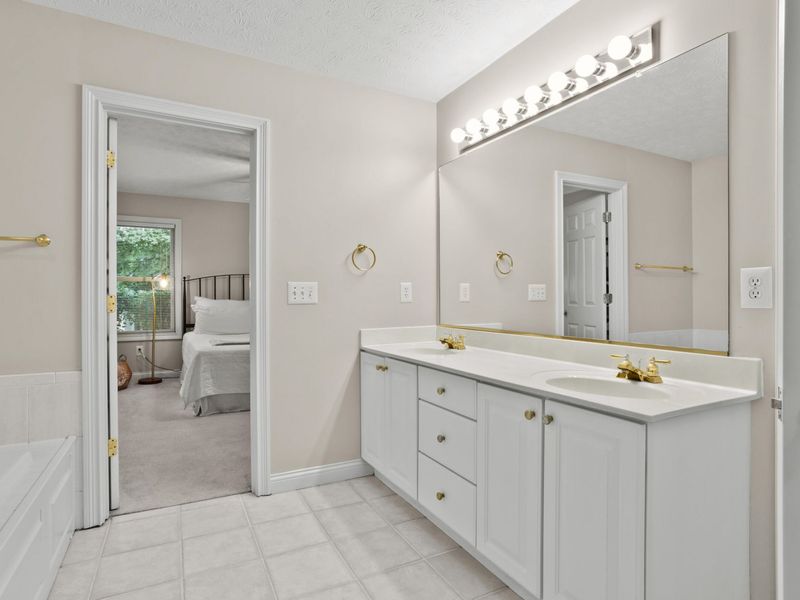 2365 Worthington Drive, Troy, OH 45373 Photo 29