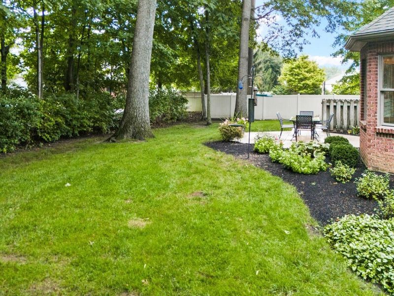2365 Worthington Drive, Troy, OH 45373 Photo 6