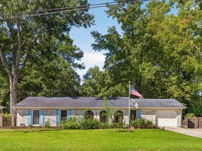 8431 Deerwood Drive, North Charleston, SC 29406